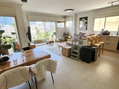 Dzielnica mieszkaniowa Rehov nachmani coeur historique de tel aviv superbe appartement renove