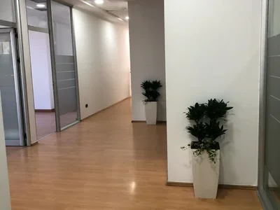 Бизнес-центр FOR RENT SPACE AT TWIN TOWERS