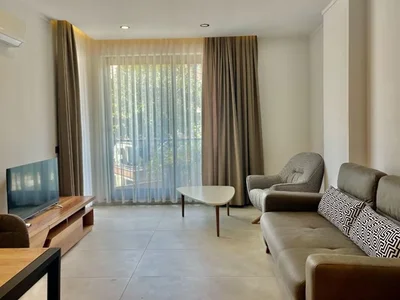 Zespół mieszkaniowy Furnished 1+1 apartment in the center of Alanya in the Nobby Suite complex.