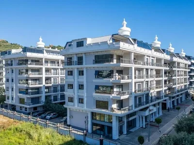 Complejo residencial Furnished 2+1 apartment in the Toprak Palace complex on the seafront.