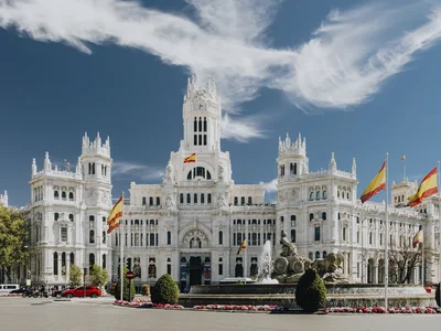 Die Anzahl der Anträge auf Spaniens Digital-Nomad-Visum hat sich im Jahr 2026 nahezu verdreifacht