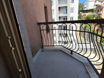 Barrio residencial Stan 113 m² na Prodaju – Momišići, Podgorica